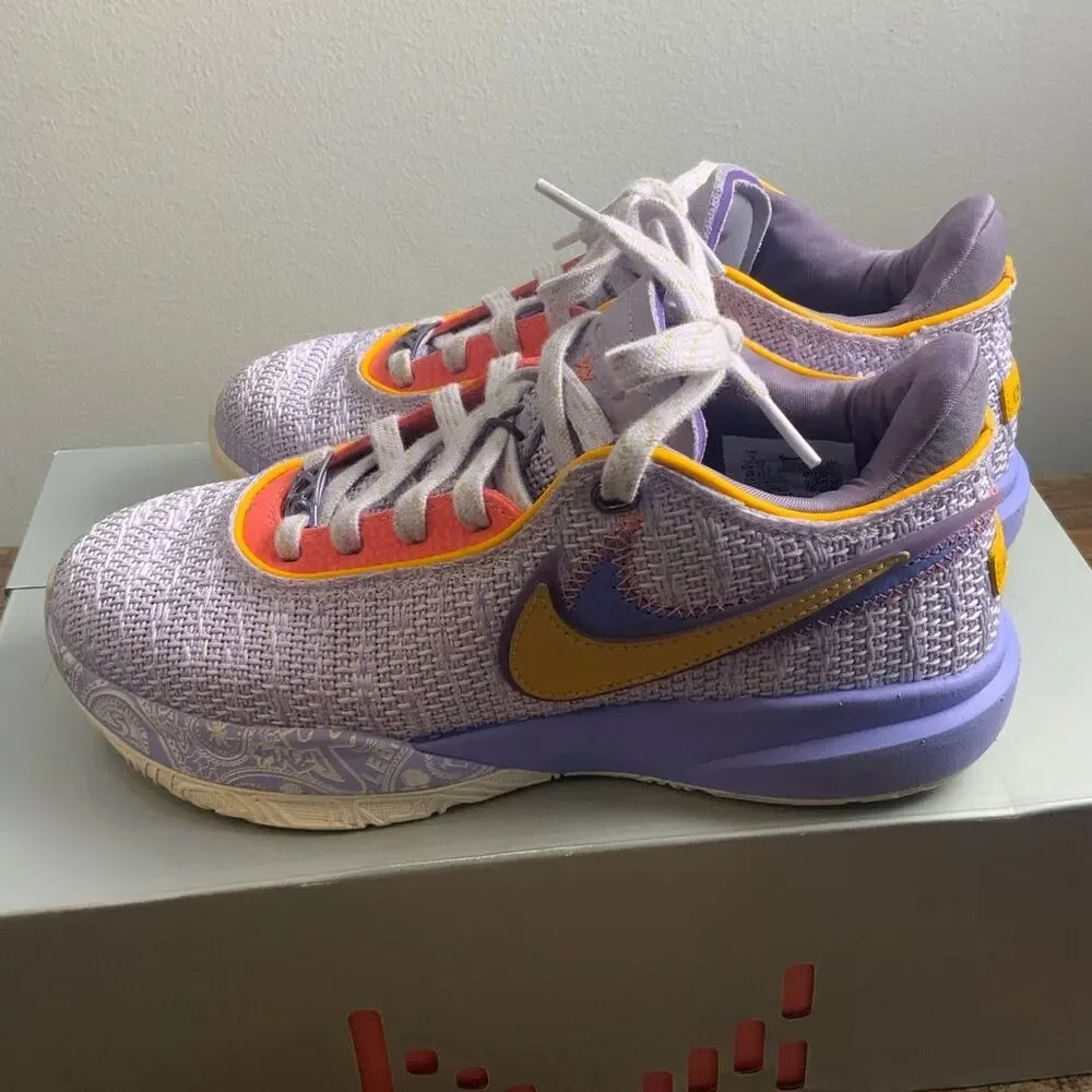 Nike Lebron XX Violet Frost/Metallic Gold Shoes size 5